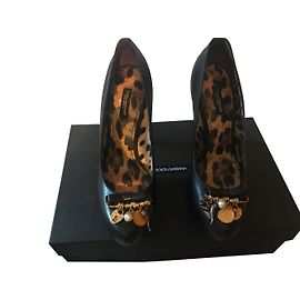 Dolce & Gabbana Black Leather Pumps 37IT Black
