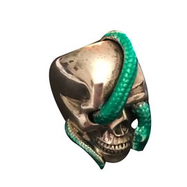 Théo fennel-skull and green snake ring-Silvery