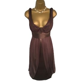 Amanda Wakeley Kleider Braun