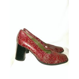 Kenzo-Calcanhares-Vermelho