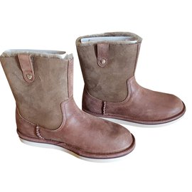 ugg d'occasion pas cher ugg d'occasion pas cher