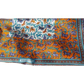 Hermès Sciarpe di seta Arancione