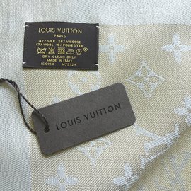Louis Vuitton-Lenço Clássico Monograma-Bege