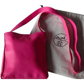 Hermès-CLOU DE SELLE Pochette-Rosa