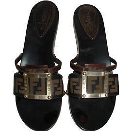 Fendi zuecos Multicolor