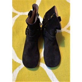 Louis Vuitton-Botas de tornozelo-Preto