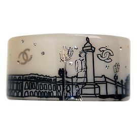 Chanel White and Black Resin Bracelet White