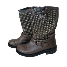 Ash Boots Metallic