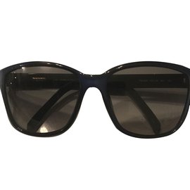 Fendi-Sunglasses-Blue