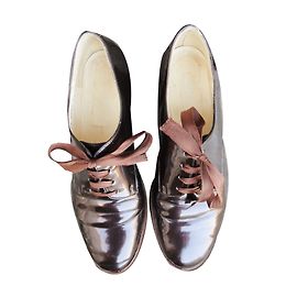 Zapatos Derby Robert Clergerie de charol bronce Bronce