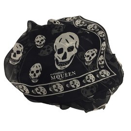 Alexander Mcqueen-Silk scarves-Black