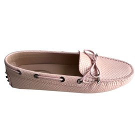 Tod's-Flats-Pink