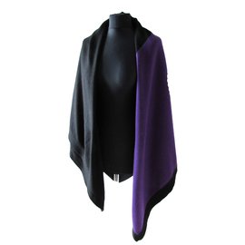 Chanel Sciarpe di seta Nero Porpora