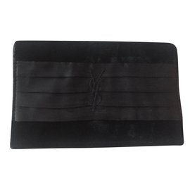 Yves Saint Laurent-Clutch bags-Black