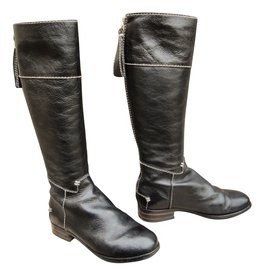 Chloé Black Leather Boots Black