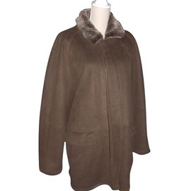 Autre Marque Brown Polyester Coat Size M Brown