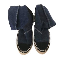 Espadrilles Chanel en denim bleu taille 36 Bleu