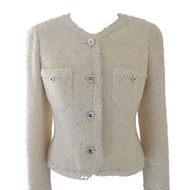 Chanel Chaquetas Blanco roto