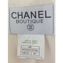 Chanel-Chaquetas-Blanco roto