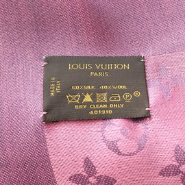 Louis Vuitton-Foulard-Rose