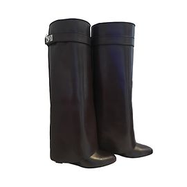 Stivali Givenchy in pelle marrone Marrone