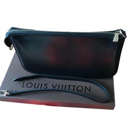 Louis Vuitton-Bolsos de embrague-Negro