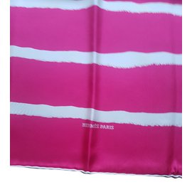 Hermès-Seiden Schals-Pink