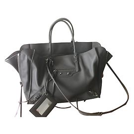 Balenciaga Papel B4 Cinza