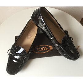 Tod's-Flats-Black