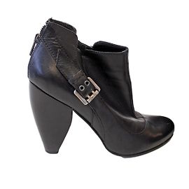 Kurt Geiger Black Leather Ankle Boots Black
