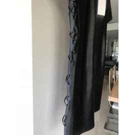 Zara-Vestidos-Negro