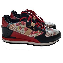 Dolce & Gabbana Sneakers Black White Red