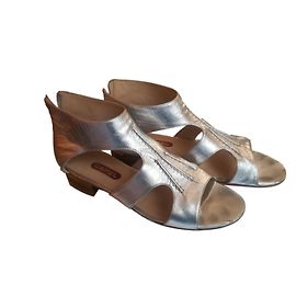 Carel Silver Leather Gladiator Sandals Silvery