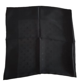 Louis Vuitton Sciarpa Monaco Square in seta nera Nero
