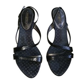 Louis Vuitton-sandali-Nero