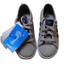 Adidas-nizza-Gris
