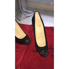 Christian Louboutin-Bombas Astéroïde-Preto