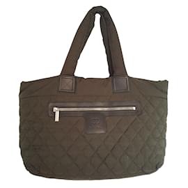 Chanel-Handbag Cocoon-Khaki