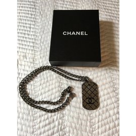 Chanel-Halsketten-Anthrazitgrau