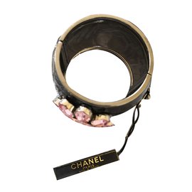 Chanel-Blumen-Armband-Schwarz,Pink
