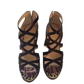 Christian Louboutin-Tosca sandals-Brown