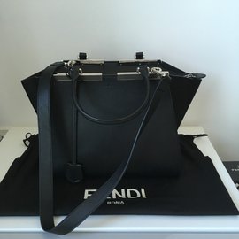 Fendi-3Jours-Noir