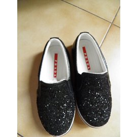 Prada-sneakers-Noir