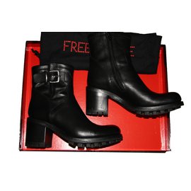 Free Lance Ankle Boots Black