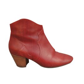 Isabel Marant dickers Red