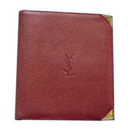 Portefeuille Yves Saint Laurent en cuir rouge Rouge