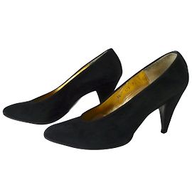 Escarpins Charles Jourdan en daim noir Noir