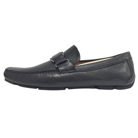 Salvatore Ferragamo-Loafers Slip on-Black