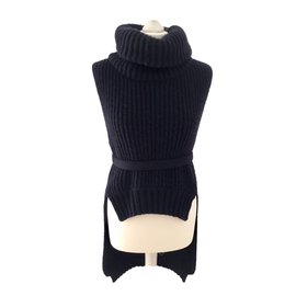 Céline Strickwaren Marineblau