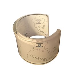 Chanel-Bracelet-White